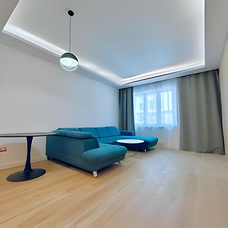 Modern Free Parking High Standard Cool Stylish Apartment براتسيلافا المظهر الخارجي الصورة
